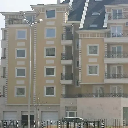 Sofia Top Apartments דירה סופיה