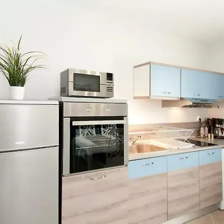 דירה Sofia Top Apartments סופיה