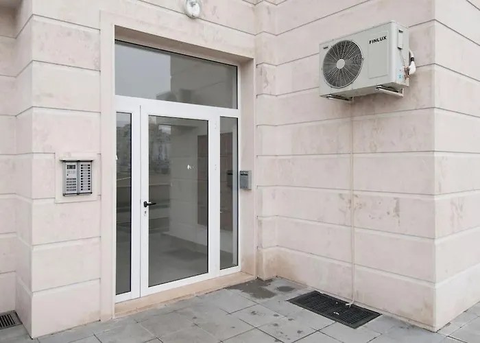 Sofia Top Apartments *